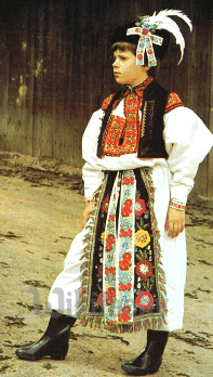 slovak folk costume